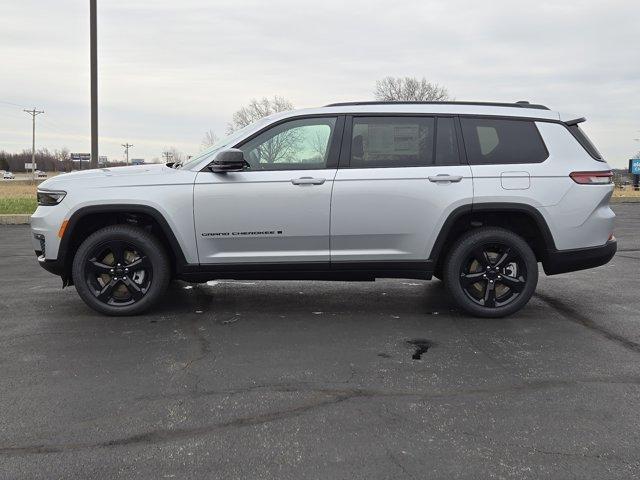 new 2025 Jeep Grand Cherokee L car, priced at $49,635