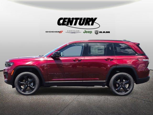 new 2025 Jeep Grand Cherokee car, priced at $42,375