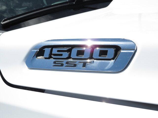 new 2025 Ram 1500 car, priced at $48,695