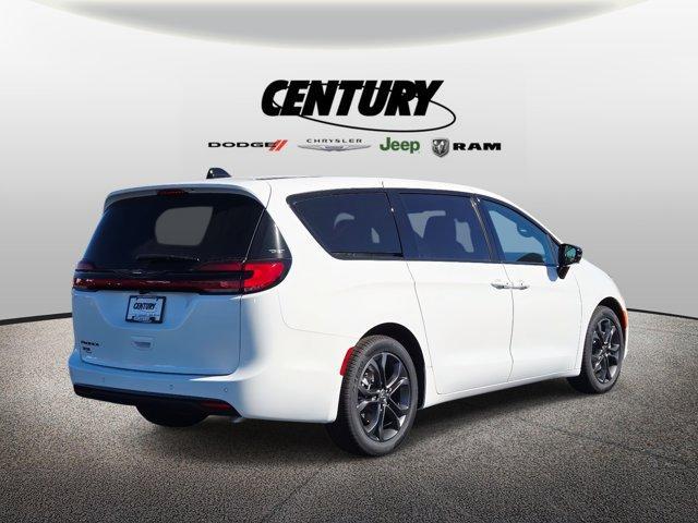 new 2026 Chrysler Pacifica car, priced at $41,540