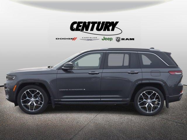 used 2023 Jeep Grand Cherokee car, priced at $47,977