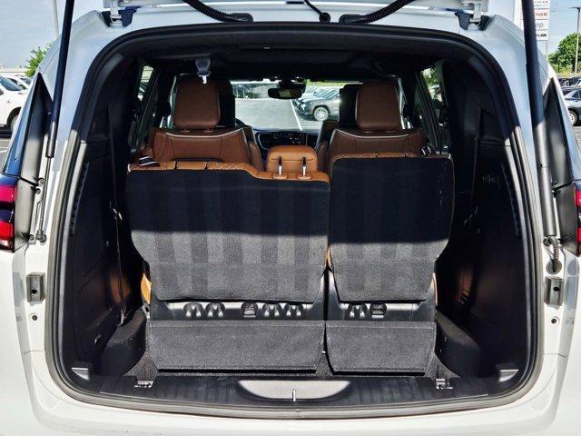 used 2024 Chrysler Pacifica car, priced at $43,977