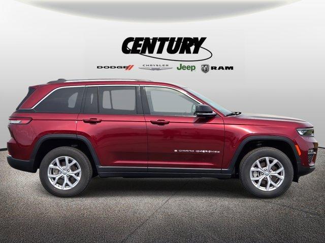 used 2022 Jeep Grand Cherokee car, priced at $32,977