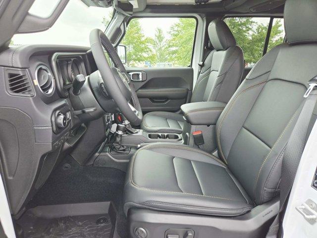 new 2025 Jeep Wrangler car, priced at $54,220