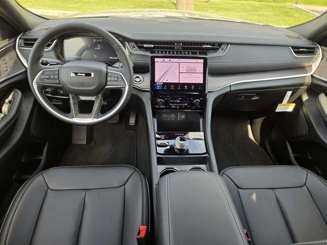 new 2025 Jeep Grand Cherokee L car, priced at $44,495