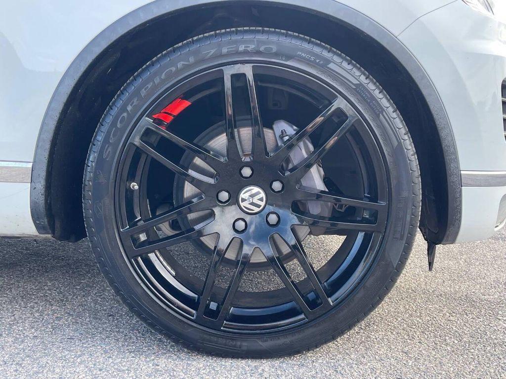 used 2016 Volkswagen Touareg car, priced at $22,975