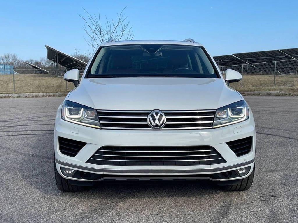 used 2016 Volkswagen Touareg car, priced at $22,975