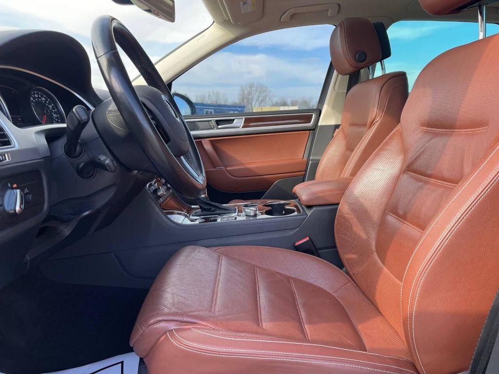 used 2016 Volkswagen Touareg car, priced at $22,975