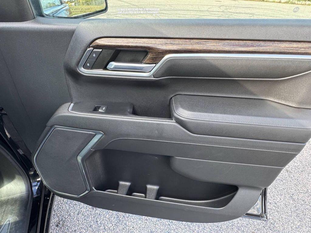 used 2023 GMC Sierra 1500 car, priced at $34,975