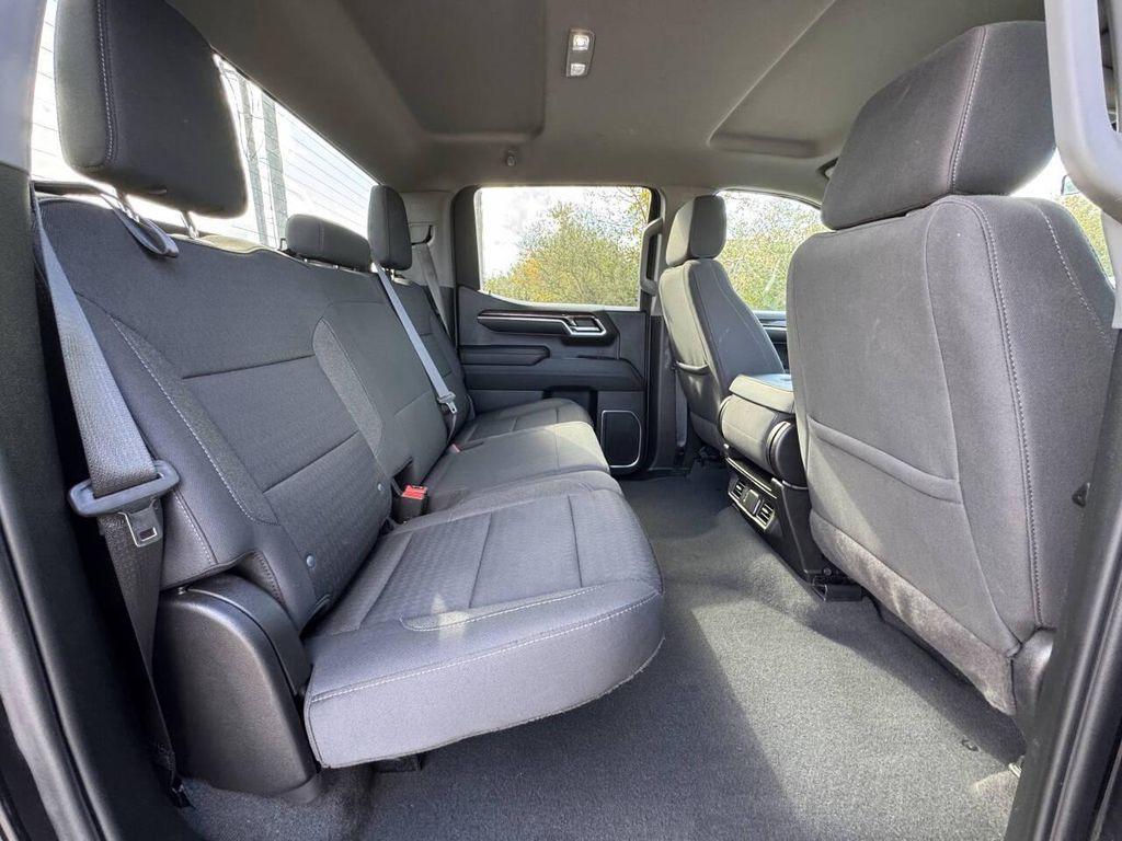 used 2023 GMC Sierra 1500 car, priced at $34,975