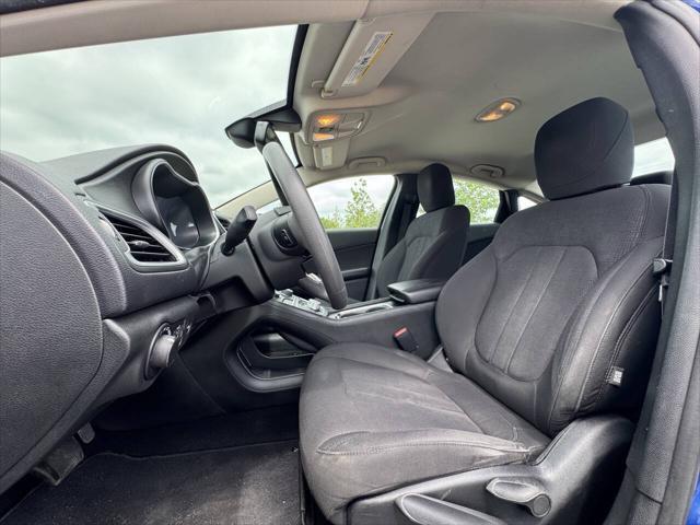 used 2015 Chrysler 200 car, priced at $5,975