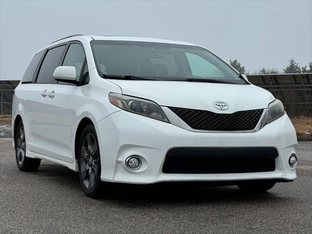 used 2016 Toyota Sienna car, priced at $24,975