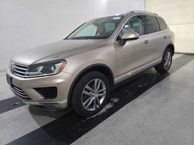 used 2016 Volkswagen Touareg car, priced at $17,975