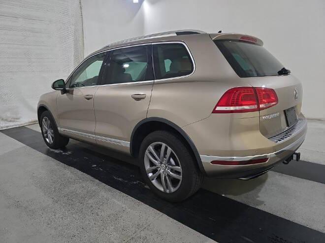 used 2016 Volkswagen Touareg car, priced at $17,975