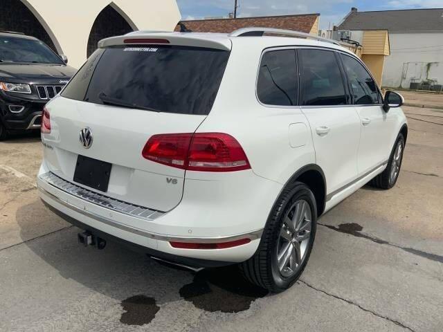 used 2016 Volkswagen Touareg car, priced at $15,975