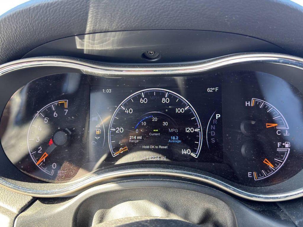 used 2015 Jeep Grand Cherokee car, priced at $10,975