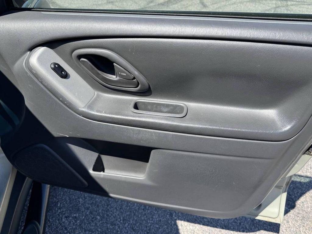 used 2006 Mazda Tribute car, priced at $4,975