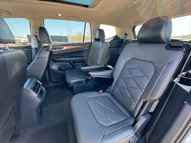 used 2024 Volkswagen Atlas car, priced at $34,975
