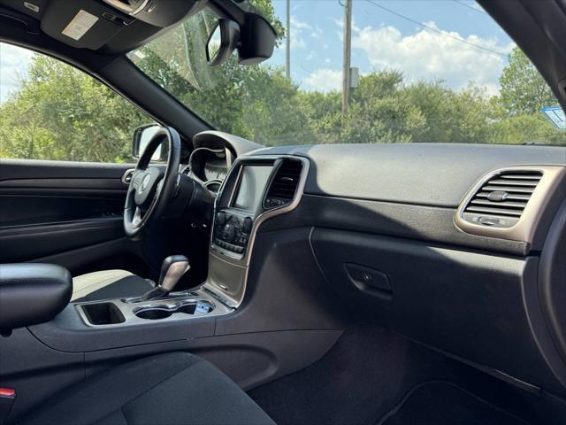 used 2017 Jeep Grand Cherokee car, priced at $11,975