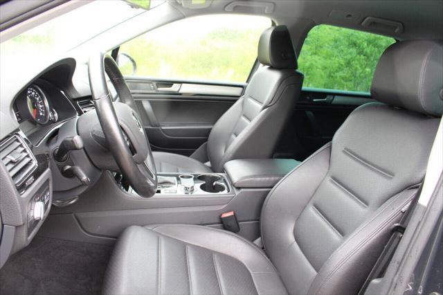 used 2011 Volkswagen Touareg car, priced at $12,975