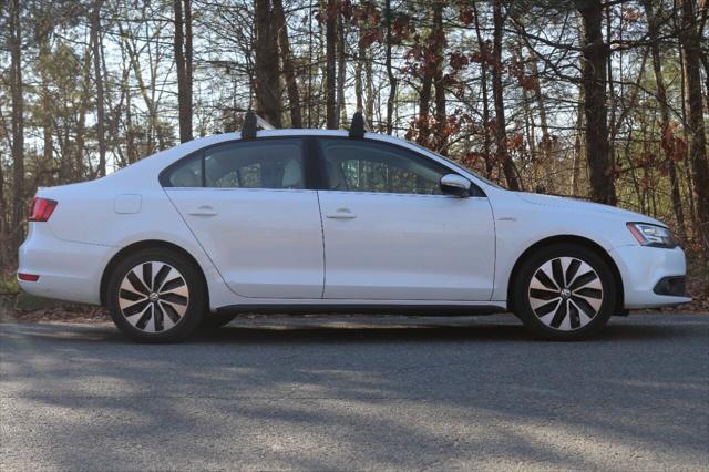 used 2014 Volkswagen Jetta Hybrid car, priced at $8,975