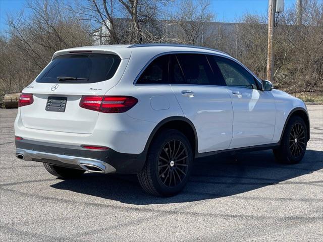 used 2019 Mercedes-Benz GLC 300 car, priced at $21,975