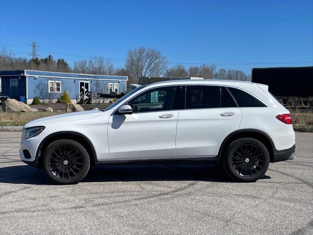 used 2019 Mercedes-Benz GLC 300 car, priced at $21,975