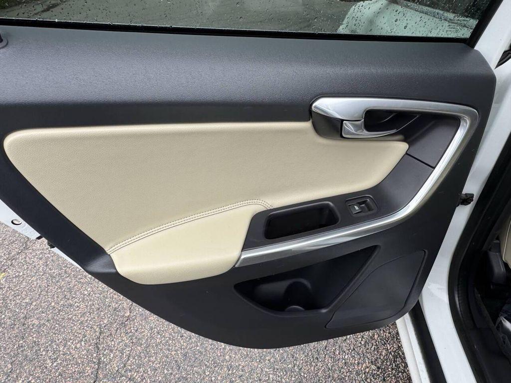 used 2016 Volvo XC60 car, priced at $14,975