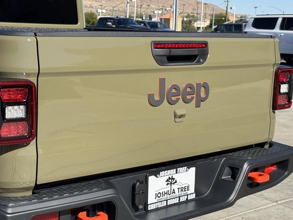 new 2025 Jeep Gladiator car, priced at $48,456