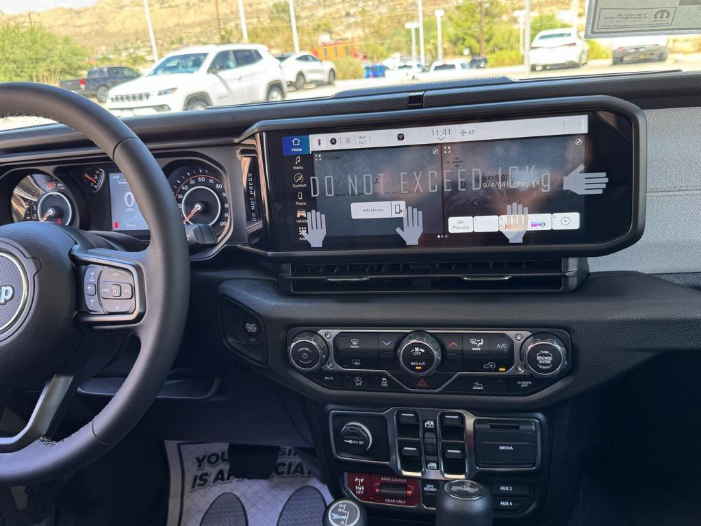 new 2025 Jeep Wrangler car, priced at $51,080