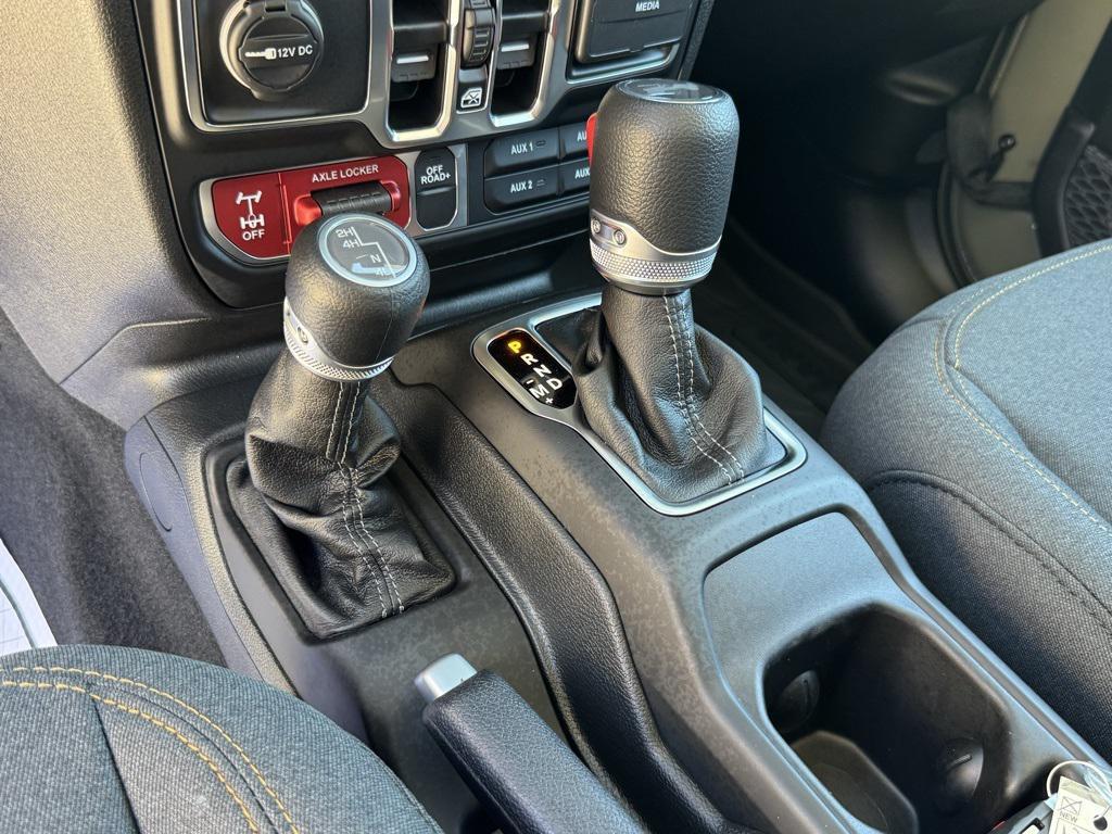 new 2025 Jeep Wrangler car, priced at $51,080