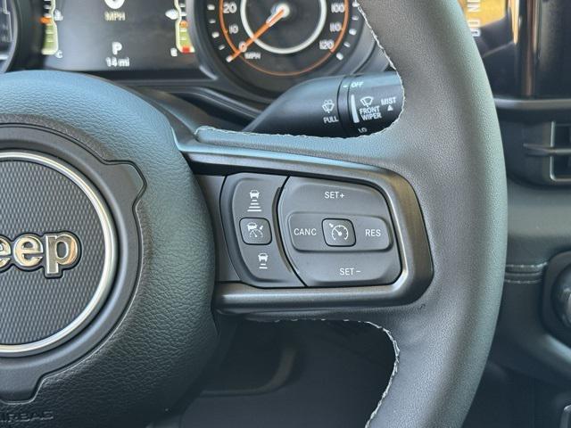 new 2025 Jeep Gladiator car, priced at $44,889