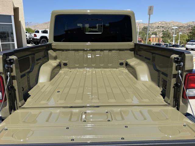 new 2025 Jeep Gladiator car, priced at $44,889