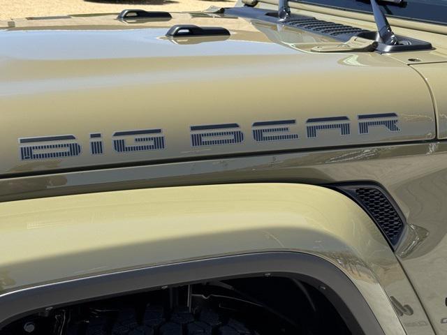 new 2025 Jeep Gladiator car, priced at $44,889