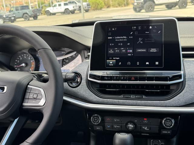 new 2025 Jeep Compass car, priced at $30,760