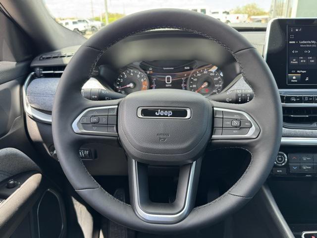 new 2025 Jeep Compass car, priced at $30,760