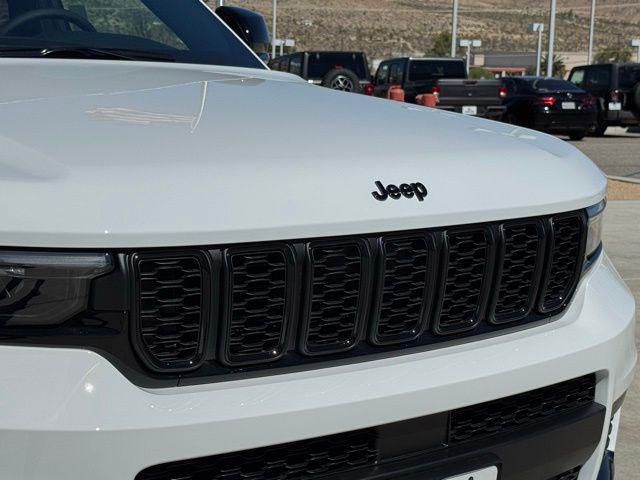 new 2025 Jeep Grand Cherokee L car, priced at $42,740