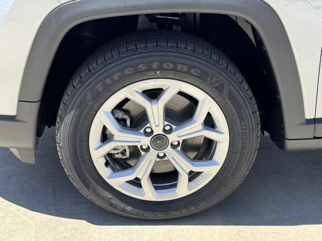new 2025 Jeep Compass car, priced at $30,760