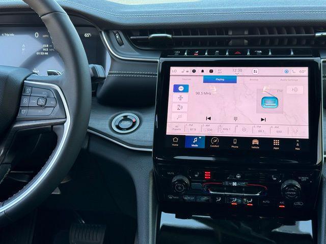 new 2025 Jeep Grand Cherokee L car, priced at $44,995