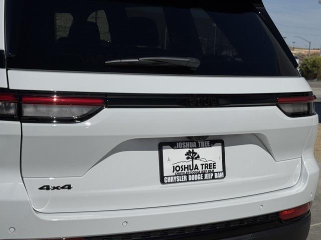 new 2025 Jeep Grand Cherokee car, priced at $44,033
