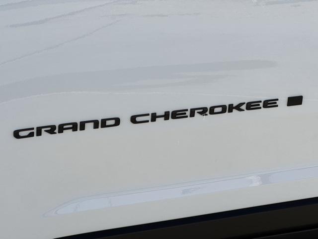 new 2025 Jeep Grand Cherokee car, priced at $46,227