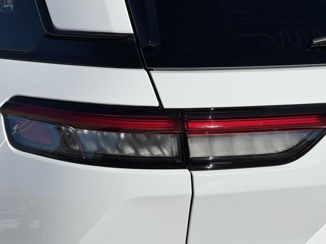 new 2025 Jeep Grand Cherokee car, priced at $46,227