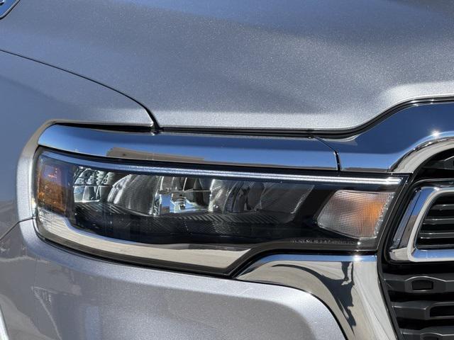 new 2025 Ram 1500 car, priced at $46,587