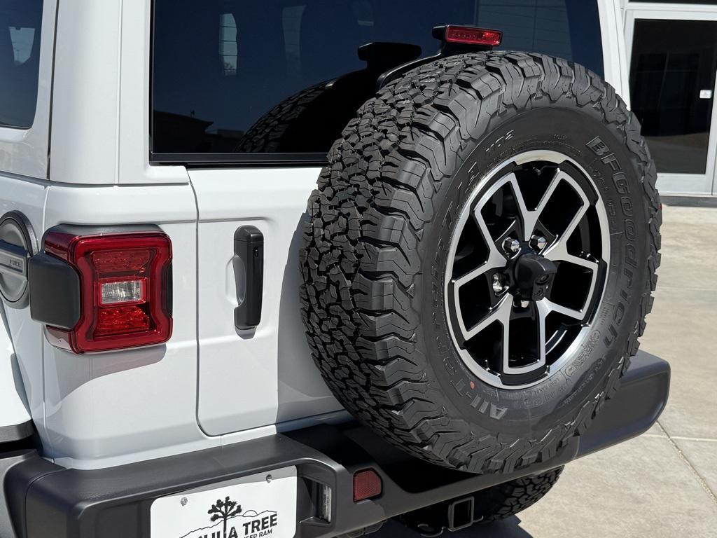 new 2025 Jeep Wrangler car, priced at $62,230