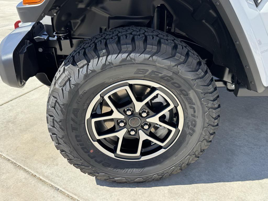 new 2025 Jeep Wrangler car, priced at $62,230