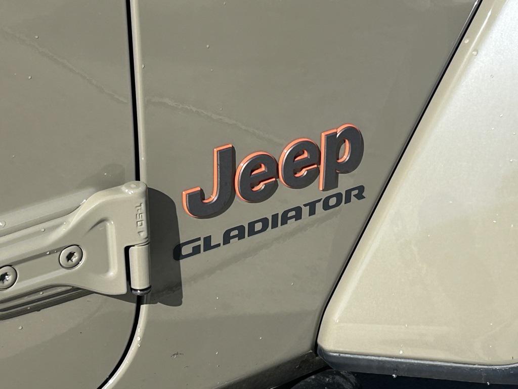used 2020 Jeep Gladiator car, priced at $32,000