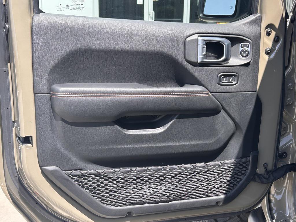 used 2020 Jeep Gladiator car, priced at $32,000