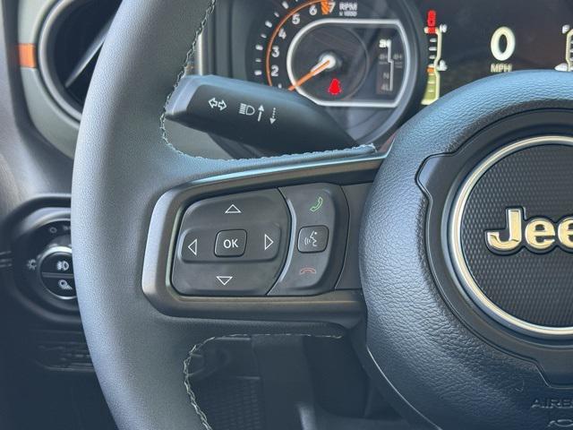 new 2025 Jeep Gladiator car, priced at $55,433