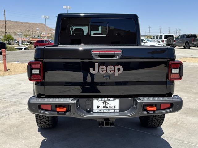 new 2025 Jeep Gladiator car, priced at $55,433