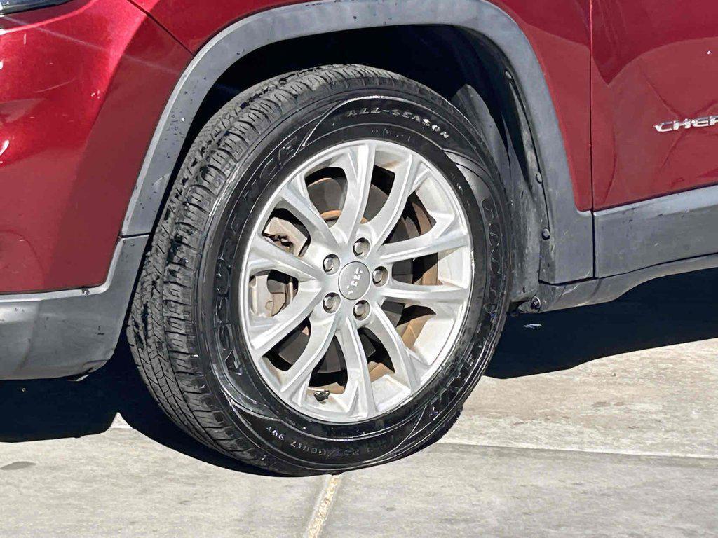 used 2021 Jeep Cherokee car, priced at $15,000